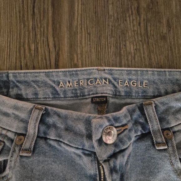 American Eagle, Women's, Size 12, Curvy Mom Jean, Perfect Shape, Holes - Picture 3 of 10